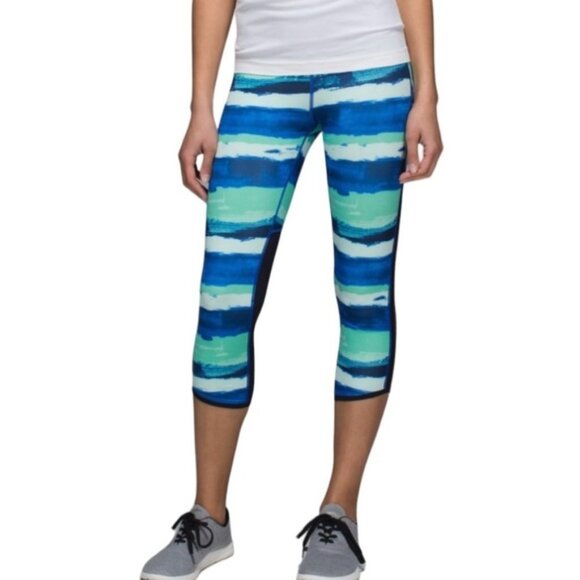 Lululemon Pace Pusher Crop Luxtreme Brush Strokes Harbor Blue Menthol Deep Navy - Picture 2 of 11